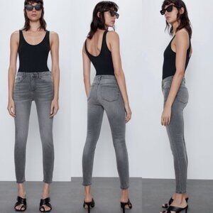 Zara Skinny Jeans Light Grey Size 4‎ Premium Denim Zip Fly Distressing Lyocell